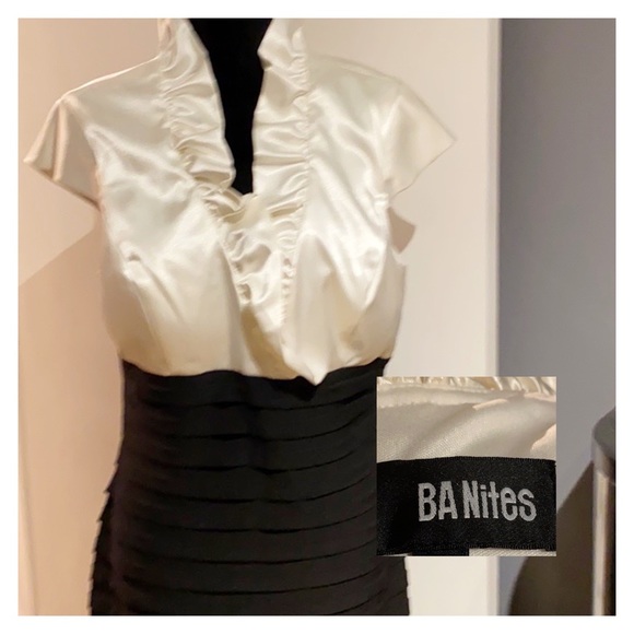 🍒 Cream & Black Dress!!! - Picture 11 of 12